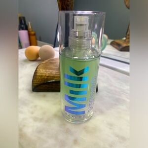 Milk Hydro Grip Makeup Primer